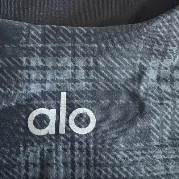 alo yoga gray plaid low impact sports bra (medium) - Picture 3 of 5